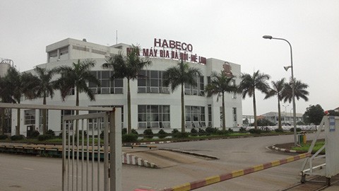 Năm 2017, Habeco ghi nhận doanh thu 7.867 tỷ đồng; lãi ròng đạt 657,8 tỷ đồng, giảm 33% và tương đương 81,3% chỉ tiêu.