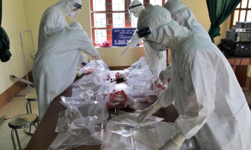 Xác nhận ca Covid-19 ở Tp.HCM liên quan ổ dịch Hải Dương nhiễm biến chủng mới từ Anh