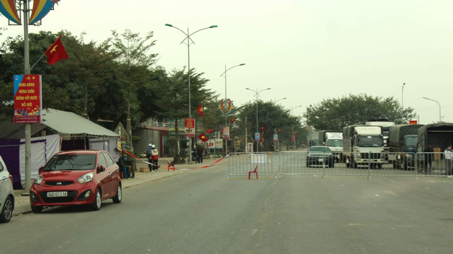 Cụm dân cư thôn Quảng Tân ở Nam Sách (Hải Dương) thực hiện cách ly. Ảnh - Bộ Y tế. 