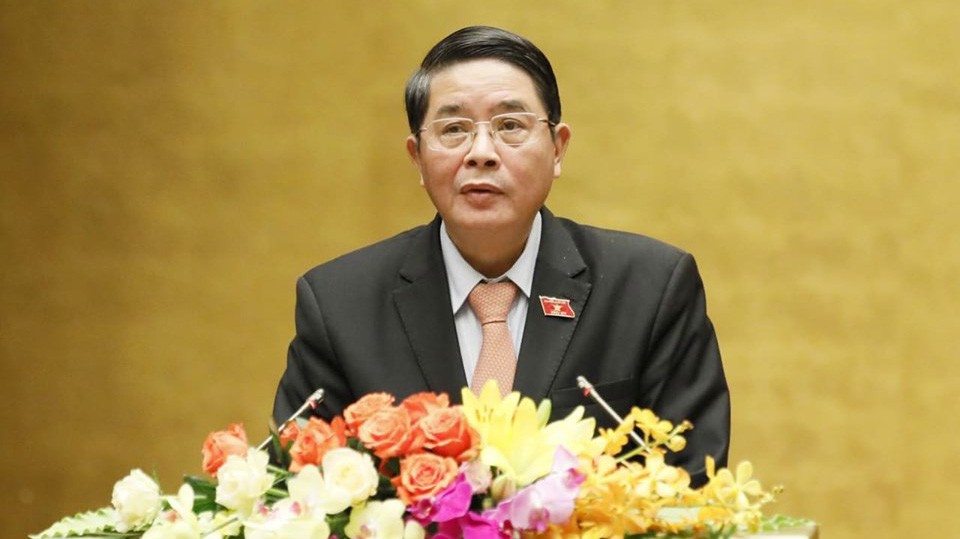 Chủ nhiệm Uỷ ban Tài chính -  Ngân sách Nguyễn Đức Hải trình bày báo cáo thẩm tra 