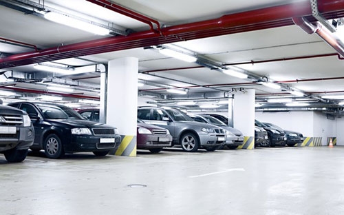 Những gia đình sống tại các chung cư có thể bán suất để ôtô của mình nếu không có nhu cầu.<br>