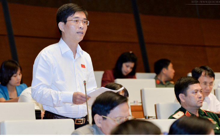 Đại biểu Hoàng Quang Hàm góp ý Luật Hỗ trợ doanh nghiệp nhỏ và vừa.