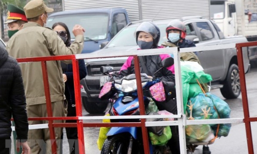 Giải tỏa hàng hóa từ vùng có dịch, không 