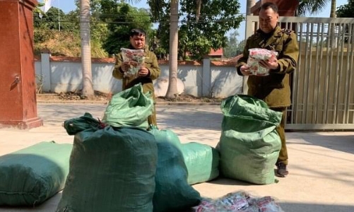 Báo động thực phẩm không rõ nguồn gốc tràn qua biên giới dịp cận Tết