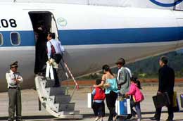 Các hành vi vi phạm hành chính trong lĩnh vực hàng không dân dụng tới đây sẽ bị phạt nặng.