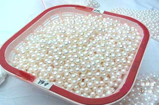 Nhiều mặt hàng xa xỉ không được khuyến khích nhập khẩu để hạn chế nhập siêu.