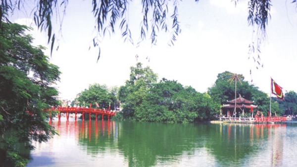 Trình Quốc hội thông qua dự án Luật Thủ đô tại kỳ họp thứ bảy