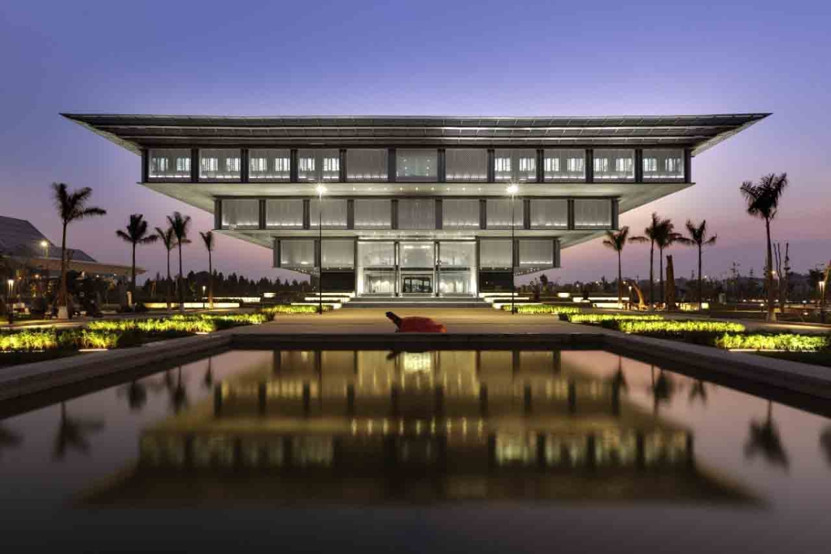 Tòa nhà Bảo tàng Hà Nội, một trong những công trình do TID làm nhà thầu thiết kế giải pháp và thi công mặt dựng.