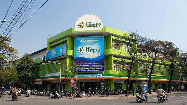 Thị giá chốt phiên 27/11 của HTM dừng mức 8.100 đồng/cổ phiếu, giảm 37% so với giá tham chiếu trong ngày giao dịch đầu tiên.