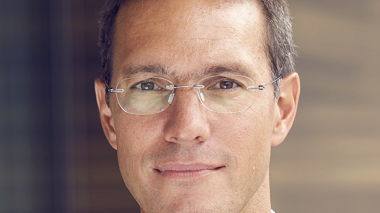 Ông Harald Nusser, Giám đốc chương trình Novartis Social Business của hãng dược phẩm Novartis.