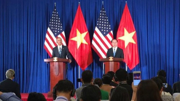 Obama: Mỹ bỏ lệnh cấm vận vũ khí sát thương với Việt Nam