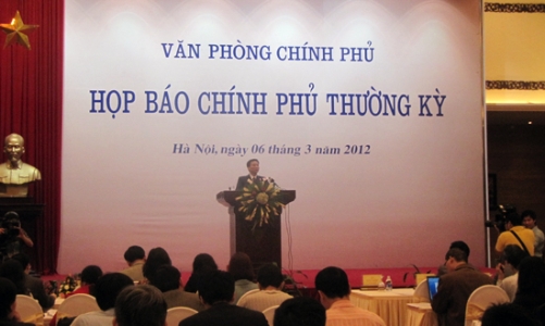 Chính phủ: Sẽ không thu hồi đất đai để chia lại