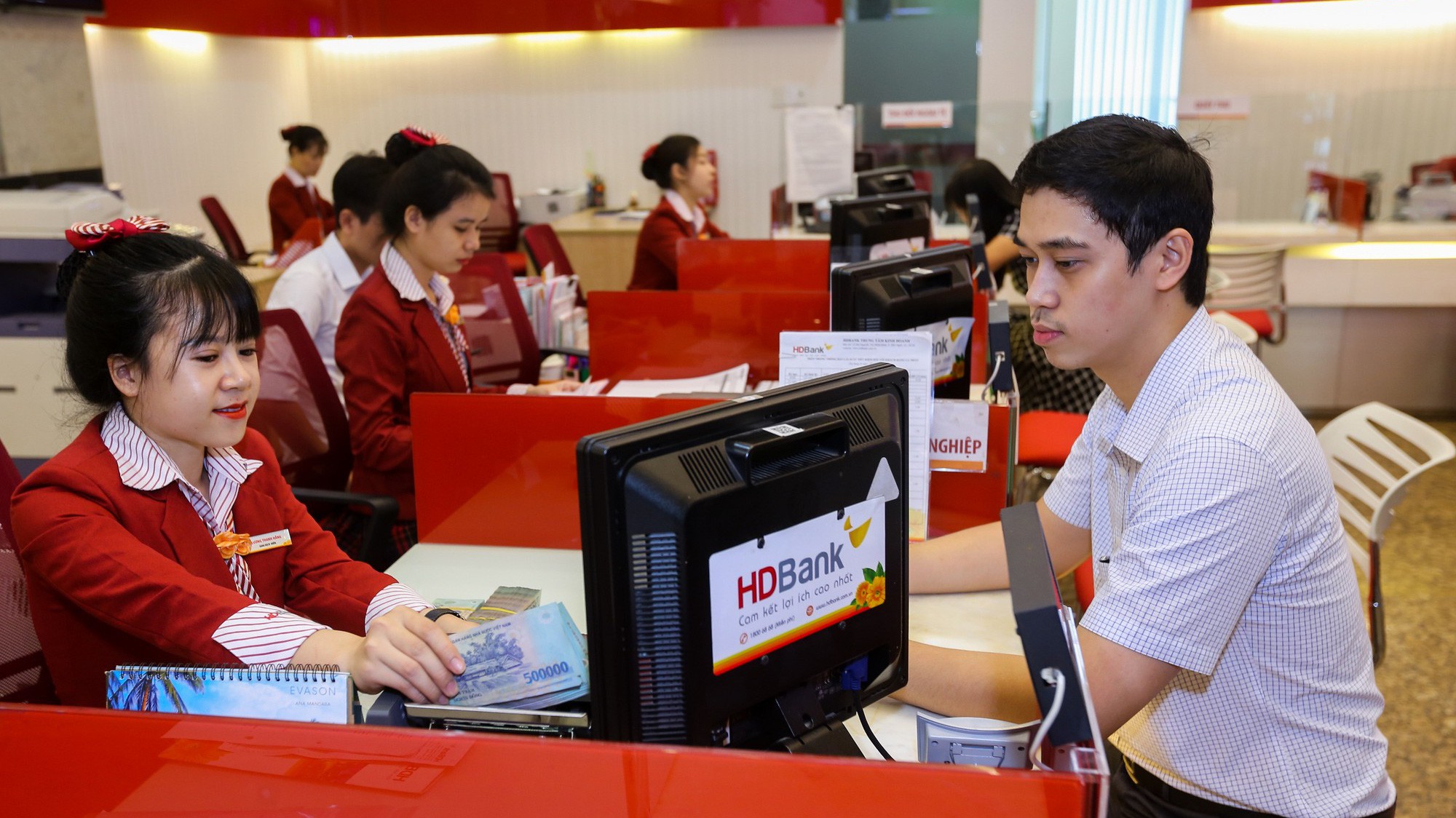 HDBank triển khai chương trình "Mở tài khoản mới – Nhận ví tiền – Ưu đãi phí".