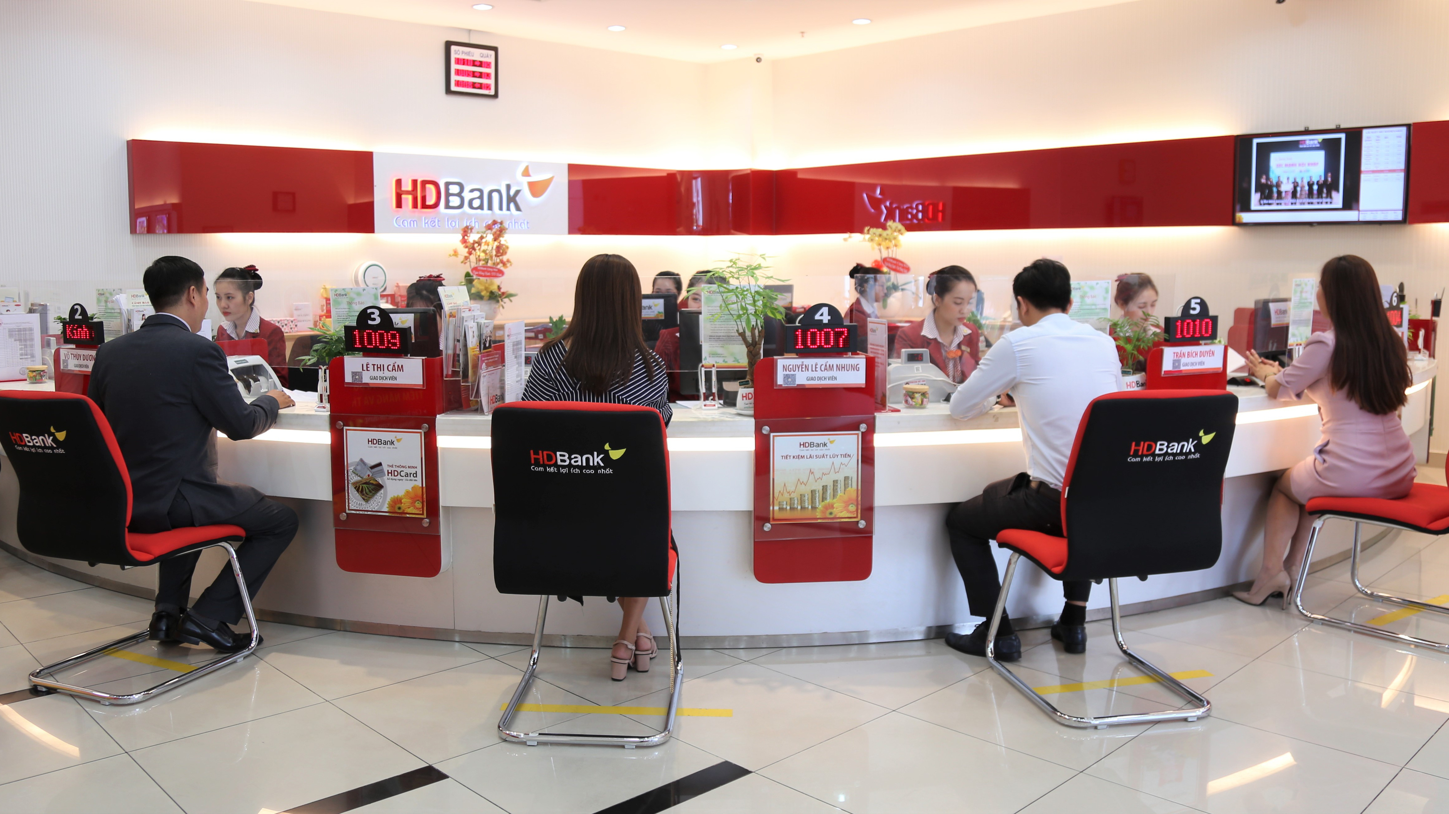 Chương trình ưu đãi lãi suất trên được HDBank triển khai từ nay đến hết 31/6/2021.