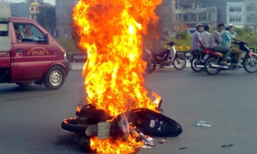 Cách nào phòng ngừa cháy nổ xe máy?