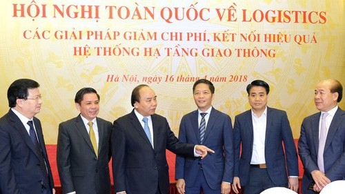 Thủ tướng: "Phải có doanh nghiệp mạnh làm logistics với sự hỗ trợ về cơ chế, chính sách, quy hoạch của Nhà nước".