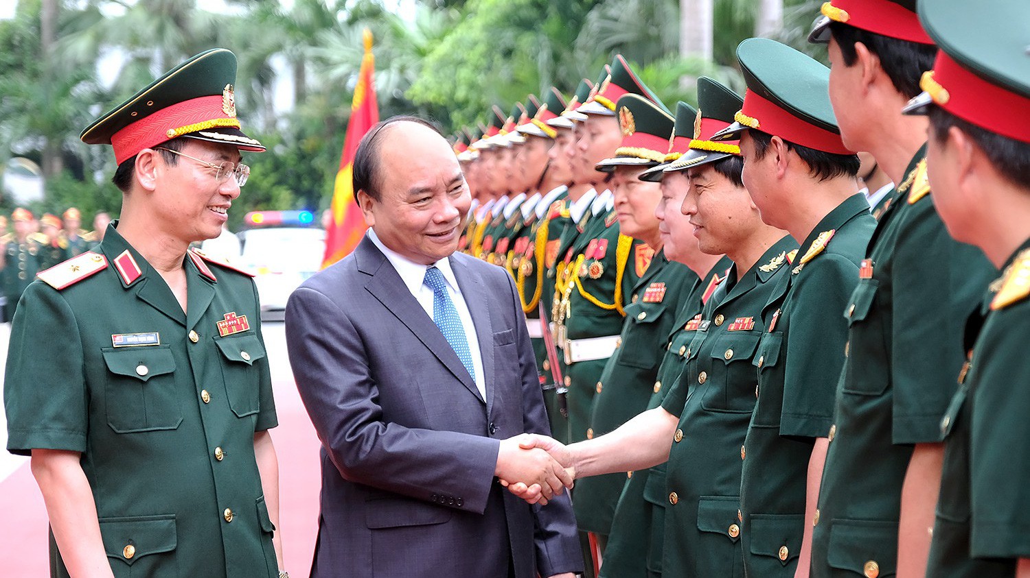  Thủ tướng Nguyễn Xuân Phúc đánh giá những thành tích mà Viettel đạt là "xuất sắc vượt bậc, toàn diện".