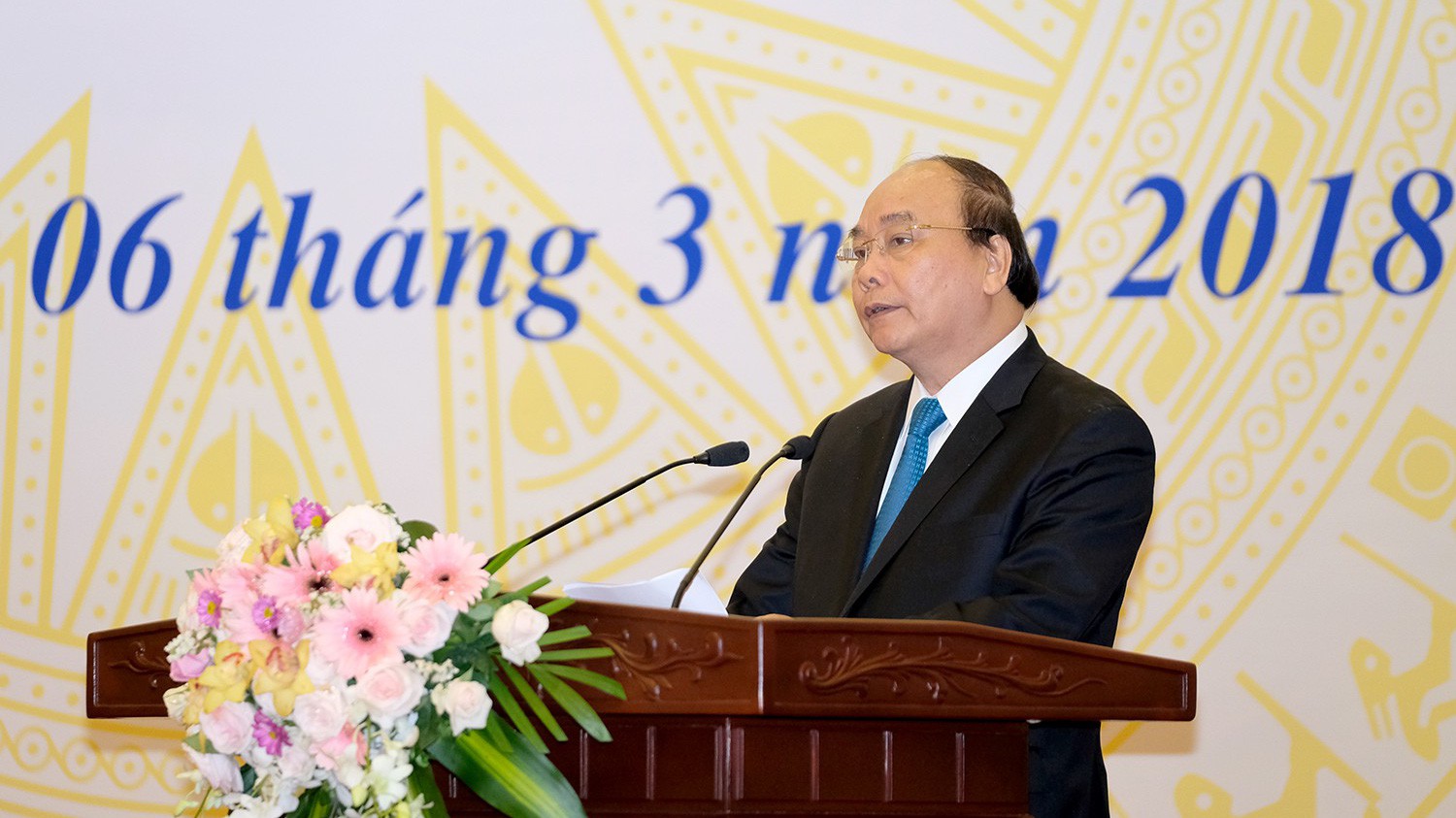 Thủ tướng yêu cầu Ủy ban cần tập trung phân tích, đánh giá tình hình, nhất là những rủi ro tiềm ẩn của thị trường tài chính, các hoạt động ngân hàng, chứng khoán, bảo hiểm, bất động sản.