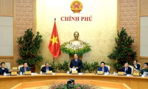 Kiểm soát chặt tín dụng, tăng cường quản tiền ảo