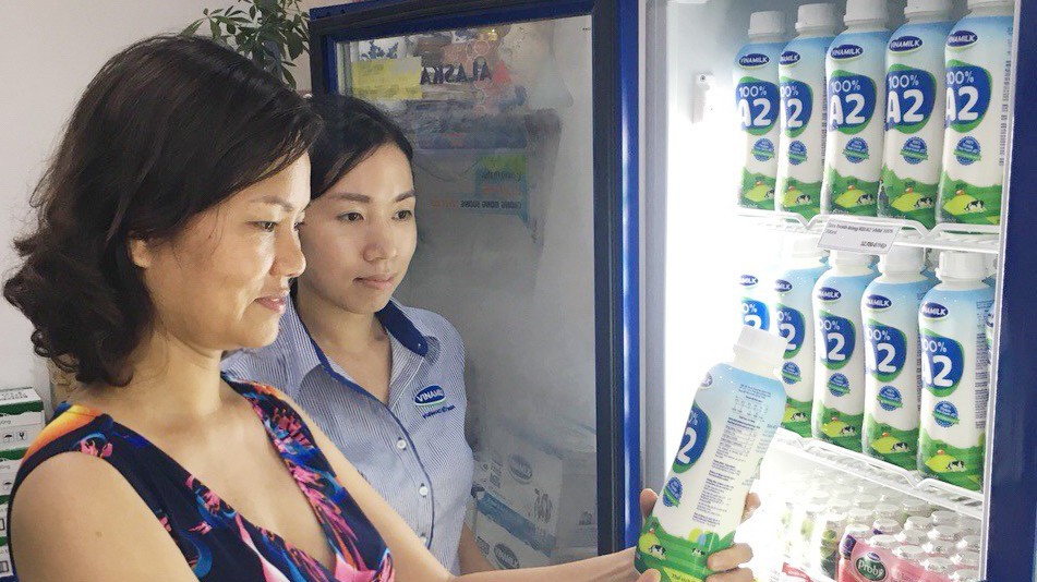 Những sản phẩm sữa tươi A2 100% đầu tiên tại Việt Nam đã tới tay người tiêu dùng.