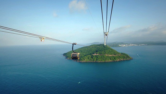 Sau lễ khai trương, cáp treo và quần thể vui chơi giải trí biển Sun World Hon Thom Nature Park sẽ đón khách vào ngày 14/2/2018, tức ngày 29 Tết Nguyên đán.