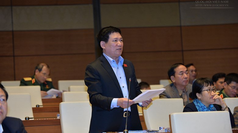 Tổng kiểm toán Hồ Đức Phớc trả lời chất vấn.