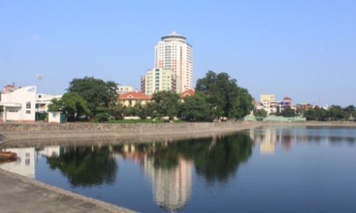 Đề xuất “lấp 1 ha hồ Thành Công để xây nhà”: Việt Hưng nói gì?