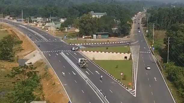 Đường Hoà Lạc - Hoà Bình.