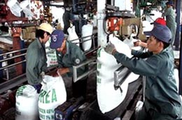 Tập đoàn Công nghiệp Hoá chất Việt Nam được thành lập trên cơ sở sắp xếp, tổ chức lại Tổng công ty Hoá chất Việt Nam.