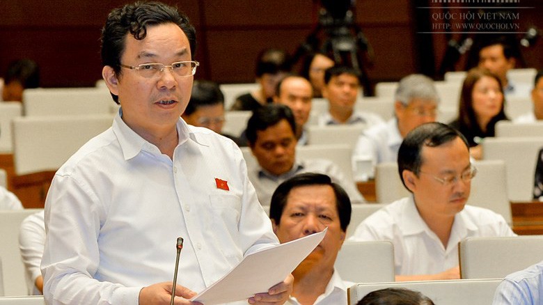 Đại biểu Hoàng Văn Cường phát biểu tại nghị trường.
