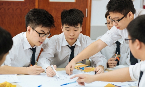 Bộ Giáo dục và Đào tạo lại đề xuất chưa tăng học phí 