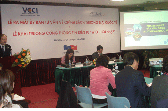 Ra mắt ủy ban tư vấn về thương mại quốc tế