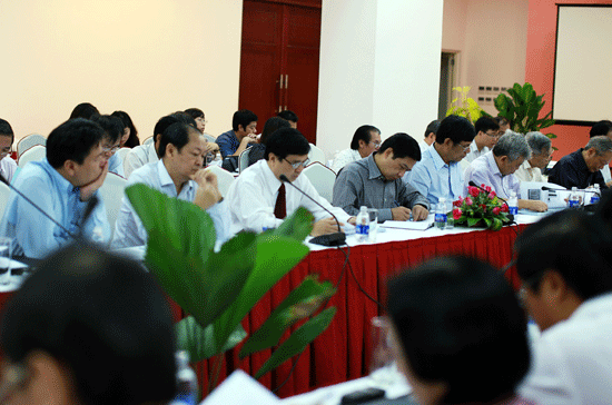 Chuyên gia kinh tế “phê” kế hoạch 5 năm