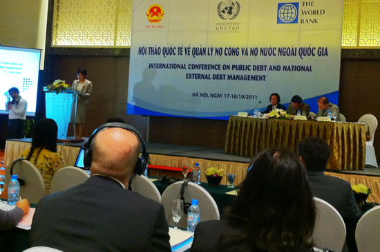 Hội thảo quốc tế về quản lý nợ công và nợ nước ngoài quốc gia - Ảnh: Anh Quân.