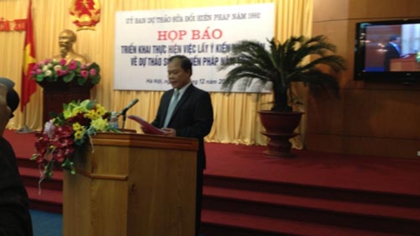 Lấy ý kiến nhân dân toàn bộ dự thảo Hiến pháp sửa đổi