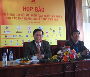 Họp báo giới thiệu đại hội doanh nghiệp trẻ lần 3.