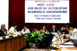Họp báo giới thiệu Hội nghị xúc tiến đầu tư của Việt Nam vào Campuchia - Ảnh: Anh Quân.