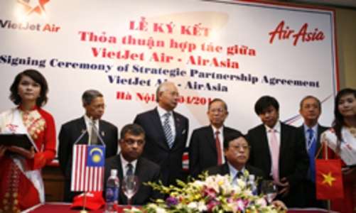 VietJet Air và AirAsia chính thức hợp tác chiến lược