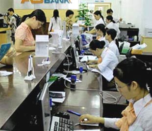 Hiệu quả hỗ trợ lãi suất được nhiều đại biểu Quốc hội quan tâm, đề nghị giám sát.