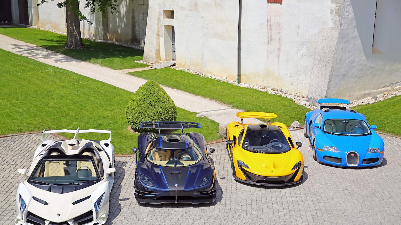 Các siêu xe nằm trong bộ sưu tập 25 chiếc bị tịch thu và bán đấu giá của phó tổng thống Equatorial Guinea - Ảnh: CNN.