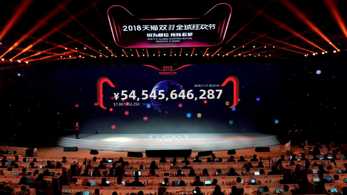 Màn hình theo dõi doanh thu ngày lễ mua sắm Singles' Day của Alibaba.