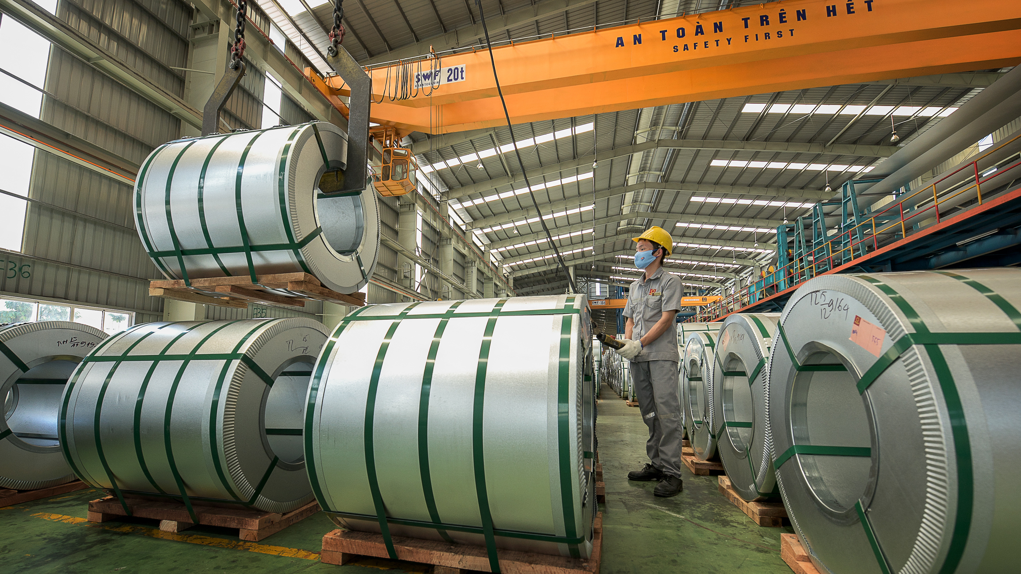 HSG đưa ra kế hoạch trong 3 năm đến 5 năm tới sẽ nâng số lượng Siêu thị Vật liệu xây dựng và Nội thất Hoa Sen Home lên 1.200 siêu thị trên toàn quốc.