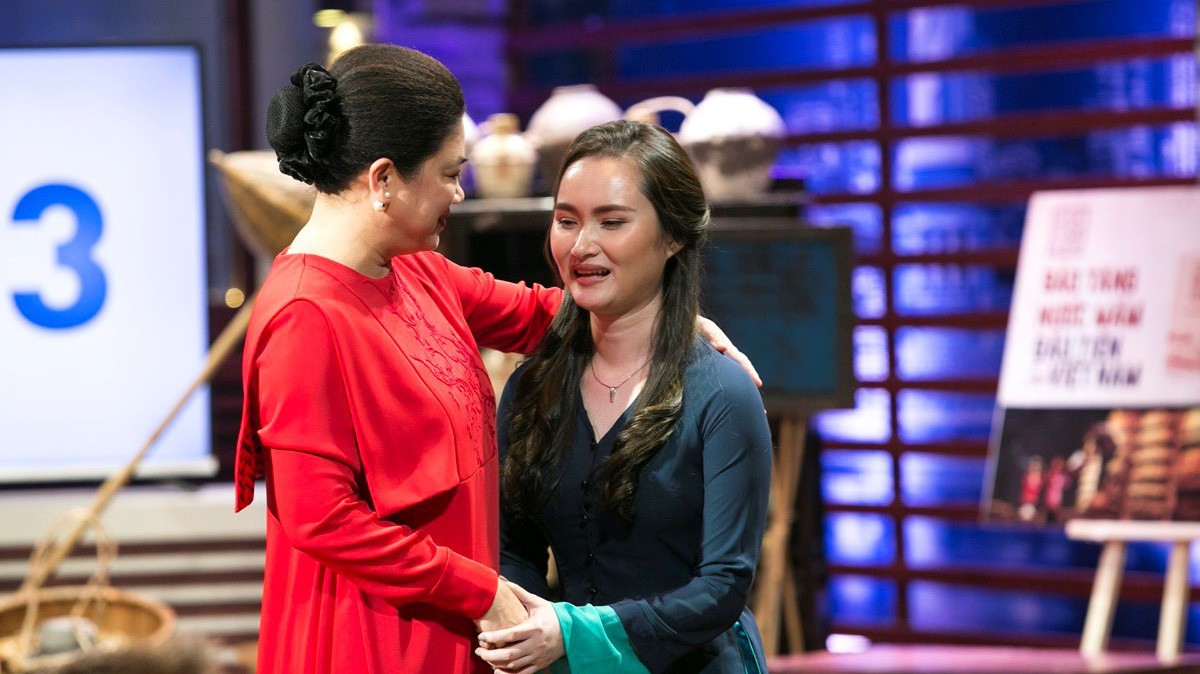 Shark Đỗ Liên rót 10 tỷ đồng giúp startup khôi phục Làng nghề nước mắm 300 năm.