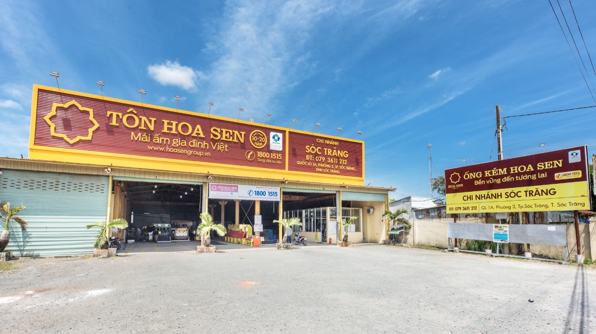 Sự chủ động của Hoa Sen trong việc tái cơ cấu thị trường, tái cơ cấu sản phẩm tập trung vào các thị trường và mặt hàng có biên lợi nhuận gộp cao đã giúp lợi nhuận thuần từ hoạt động kinh doanh và lợi nhuận sau thuế của Hoa Sen sẽ tăng gần gấp đôi.