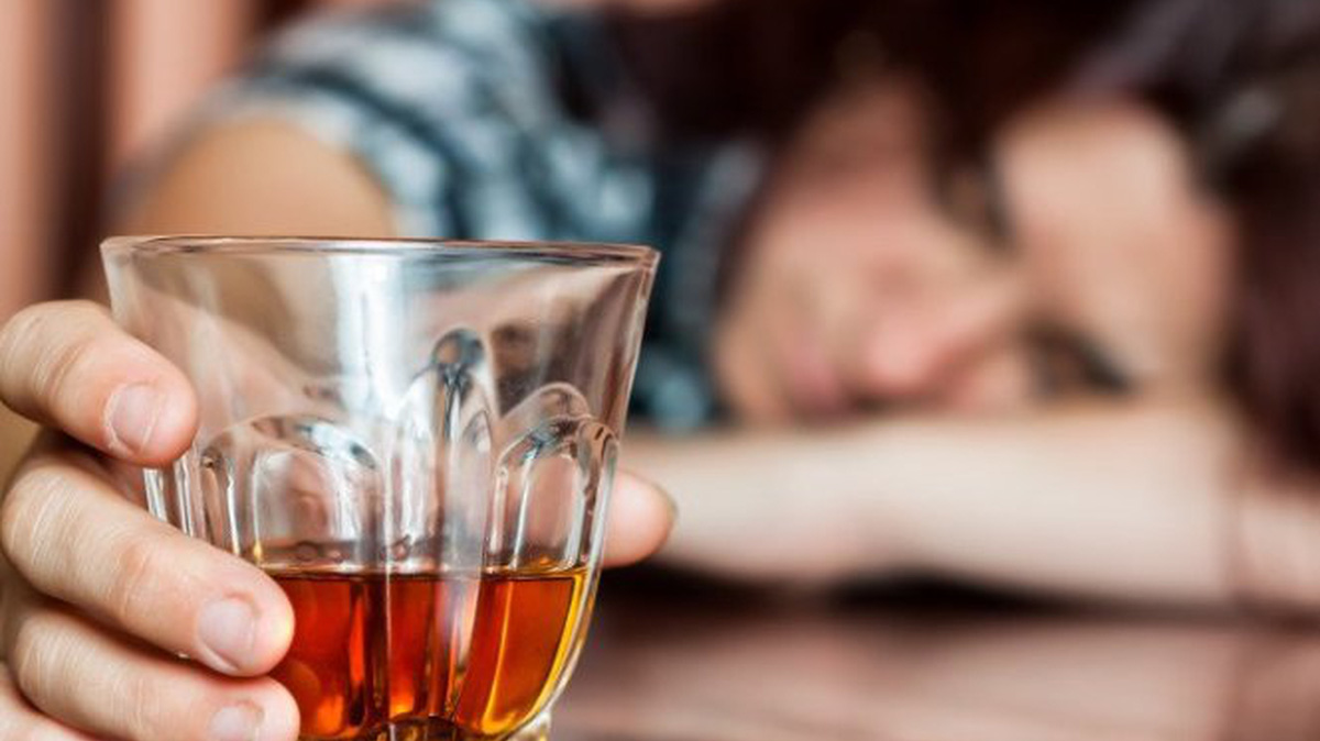 Rượu được xác định có liên quan đến gần 200 loại bệnh.