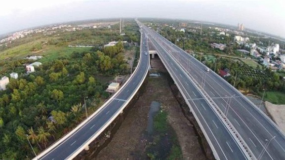 Đại biểu Quốc hội đề nghị bổ sung phương án giá khác nhau và đánh giá tính khả thi.