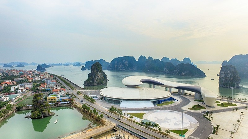 Giám đốc Sở Du lịch Quảng Ninh Phạm Ngọc Thủy thừa nhận, tỉnh chưa khai thác hết tiềm năng về phát triển du lịch mà thiên nhiên ban tặng cho địa phương này.