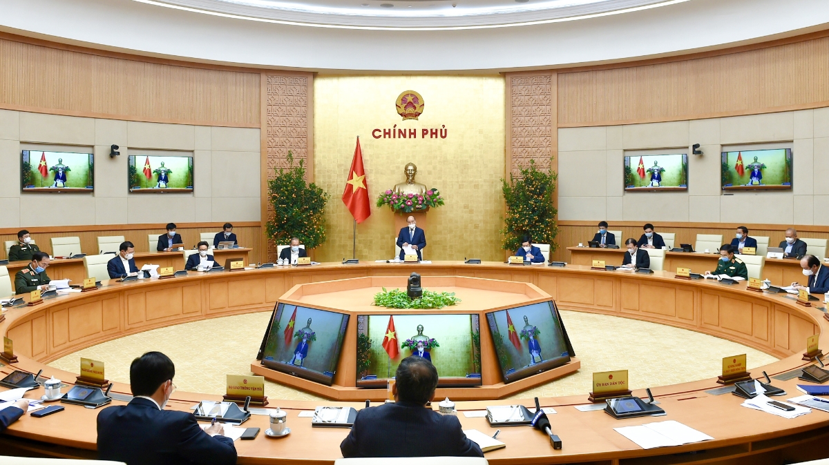 Thủ tướng yêu cầu tất cả cán bộ, công chức cần phát huy tinh thần trách nhiệm, tận tụy, gương mẫu, nhất là không đi lễ hội trong giờ hành chính.