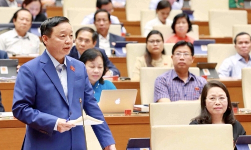 Bộ trưởng Trần Hồng Hà: 'Chưa thể kết luận lũ lụt, thiên tai do thủy điện'