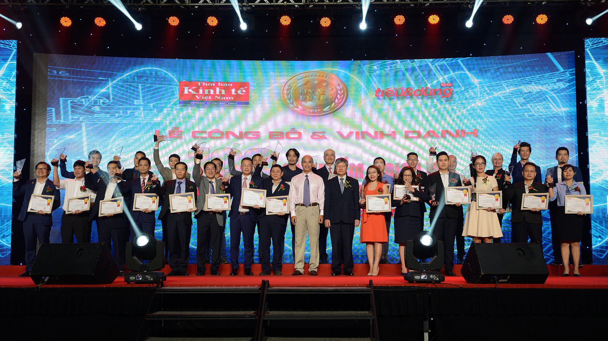 "Tin & Dùng Việt Nam 2018" là sự kiện thường niên do Thời báo Kinh tế Việt Nam tổ chức.